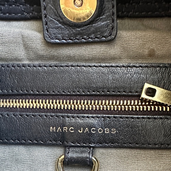 Marc Jacobs Black Quilted Shoulder Bag with Gold Accents - Picture 10 of 13